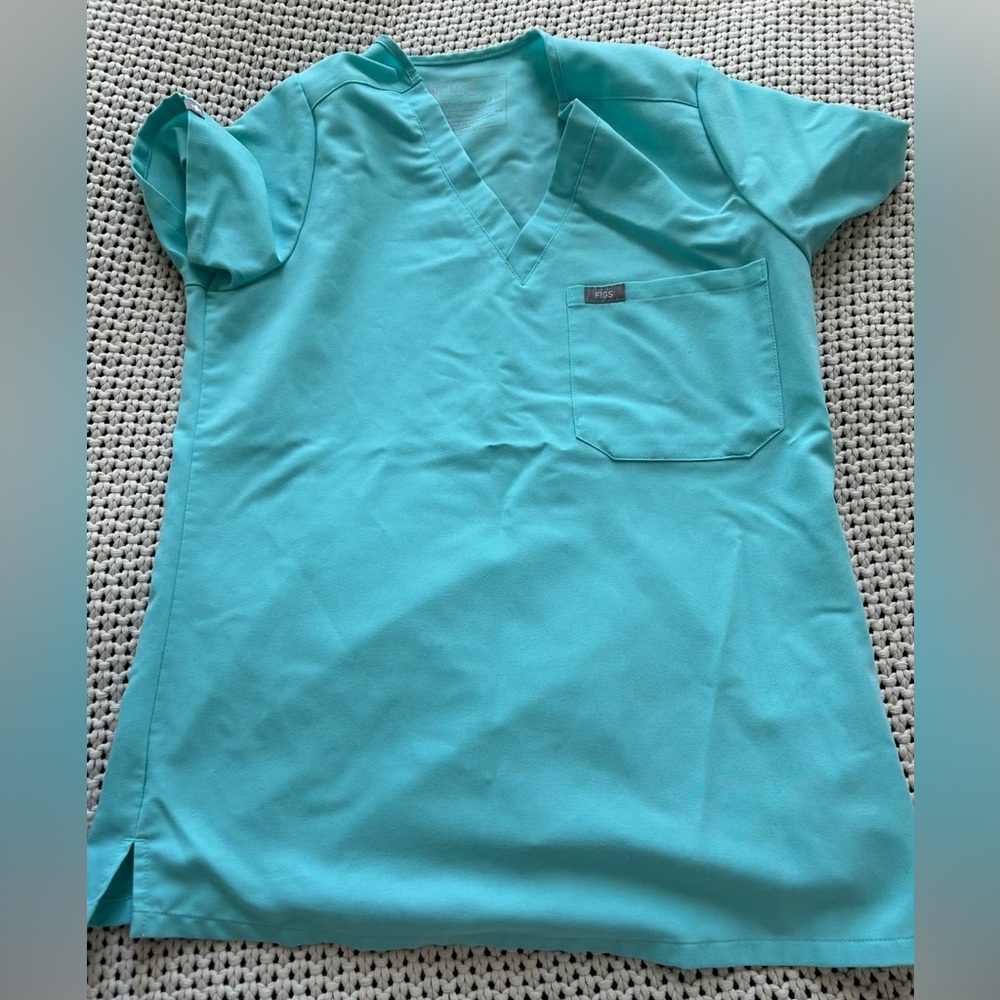 Figs Catarina One-Pocket Scrub Top